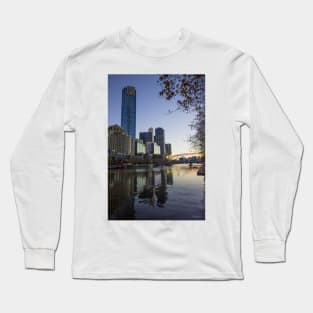 The Melbourne Skyline, looking towards the Docklands, Victoria, Australia. Long Sleeve T-Shirt